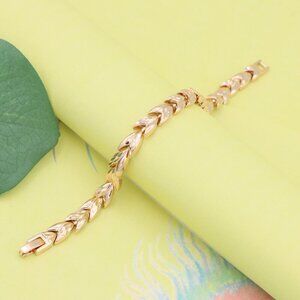"Leaf Link Design Rose Gold Bracelet in High Quality Gold Plated Brass, XPBL1153